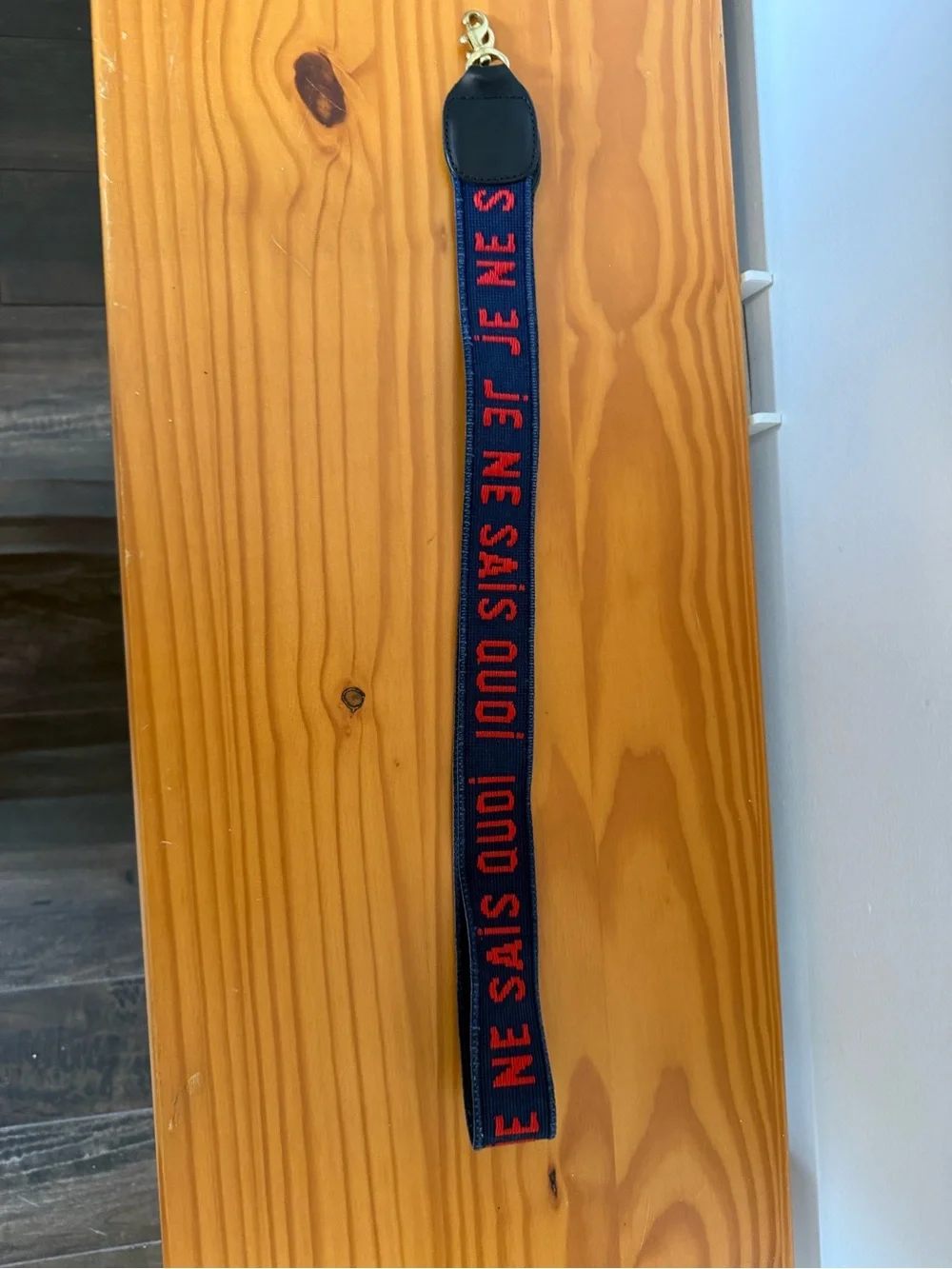 Clare V 'Je Ne Sais Quoi' Strap - Picture 1 of 7